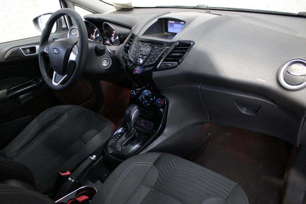 Ford Fiesta Mk6 Рестайлинг Ярославль  - изображение 11