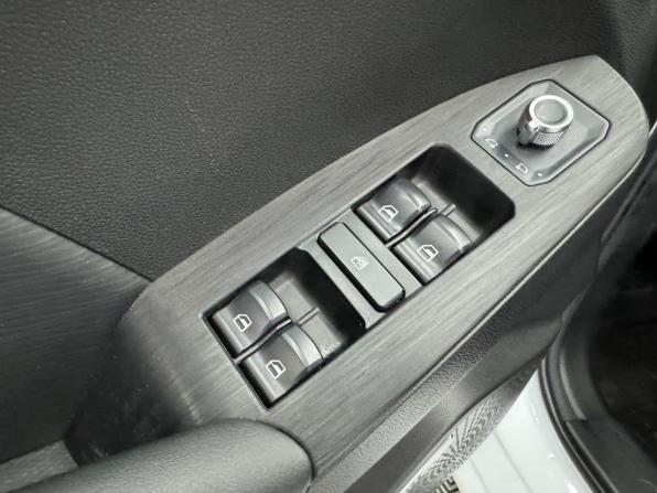 Haval Jolion I с пробегом 2023 года, цена 1 999 000 рублей, 28368 км, внедорожник, Автокод Объявления