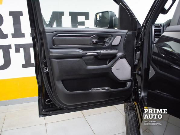 Ram 1500 V Рестайлинг с пробегом 2025 года, цена 9 149 000 рублей, 56 км, offers.body_type.unknown, Автокод Объявления