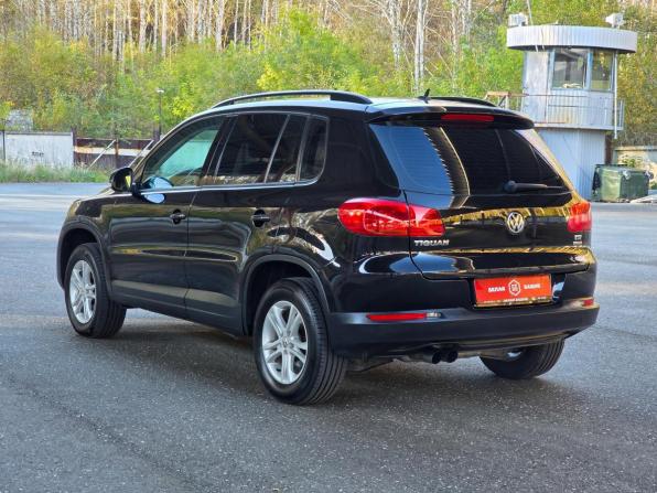 Volkswagen Tiguan I Рестайлинг с пробегом 2012 года, цена 1 099 500 рублей, 169232 км, внедорожник, Автокод Объявления