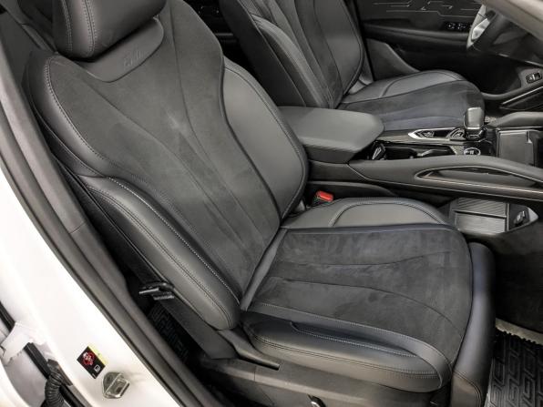Geely Monjaro I с пробегом 2024 года, цена 3 550 000 рублей, 20359 км, внедорожник, Автокод Объявления