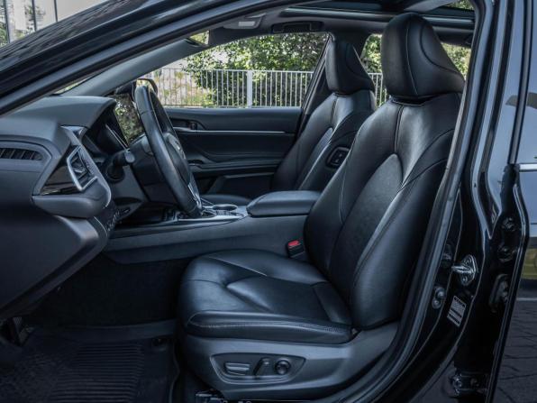 Toyota Camry VIII (XV70) Рестайлинг с пробегом 2022 года, цена 3 465 000 рублей, 46458 км, седан, Автокод Объявления
