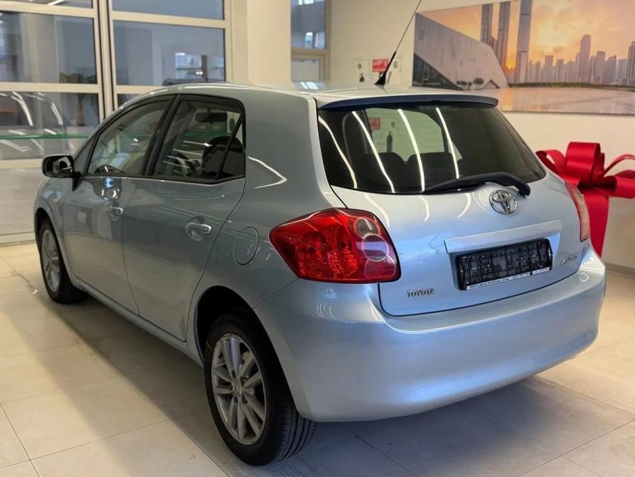Toyota Auris I Челябинск  - изображение 6