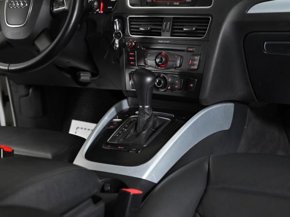 Audi Q5 I (8R) с пробегом 2011 года, цена 949 000 рублей, 153000 км, внедорожник, Автокод Объявления