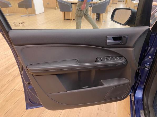 Ford C-MAX I с пробегом 2006 года, цена 428 000 рублей, 209000 км, компактвэн, Автокод Объявления