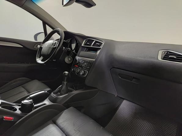 Citroen C4 II с пробегом 2011 года, цена 475 000 рублей, 220000 км, хэтчбек, Автокод Объявления