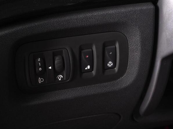 Renault Kaptur I Рестайлинг с пробегом 2021 года, цена 1 575 000 рублей, 100194 км, внедорожник, Автокод Объявления