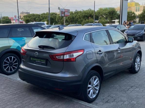 Nissan Qashqai II с пробегом 2017 года, цена 1 740 000 рублей, 103849 км, внедорожник, Автокод Объявления