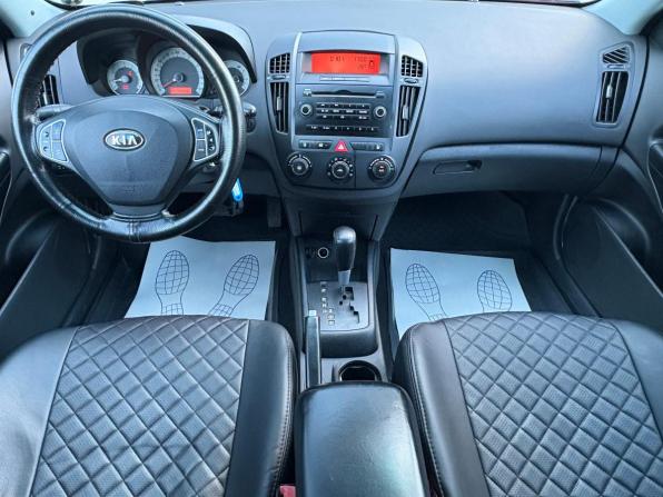 Kia Ceed I с пробегом 2007 года, цена 630 000 рублей, 239346 км, универсал, Автокод Объявления