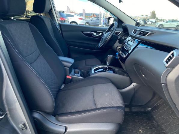 Nissan Qashqai II с пробегом 2018 года, цена 1 799 000 рублей, 61800 км, внедорожник, Автокод Объявления