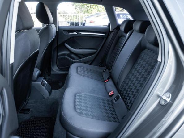 Audi A3 III (8V) с пробегом 2013 года, цена 1 297 000 рублей, 154810 км, хэтчбек, Автокод Объявления