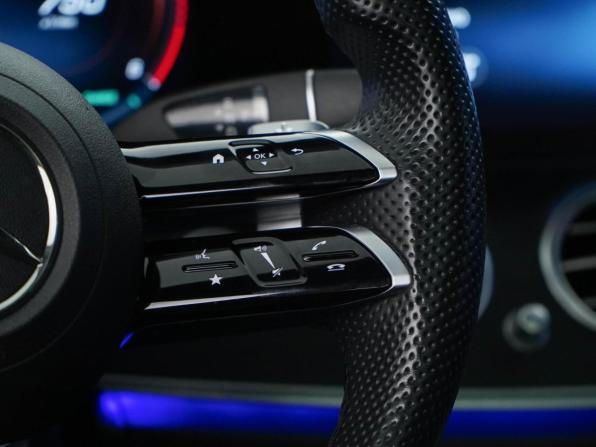 Mercedes-Benz E-Класс V (W213 S213 C238) Рестайлинг с пробегом 2021 года, цена 4 998 888 рублей, 92862 км, седан, Автокод Объявления