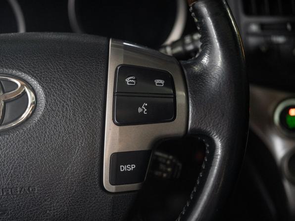 Toyota Land Cruiser 200 Series с пробегом 2011 года, цена 3 475 000 рублей, 339496 км, внедорожник, Автокод Объявления
