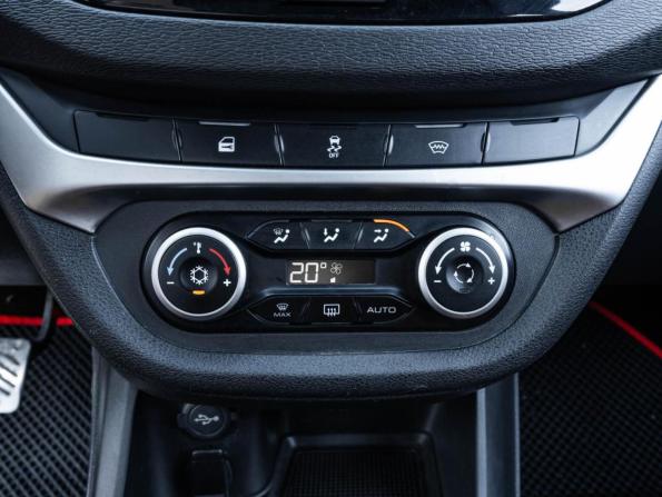Lada (ВАЗ) Vesta I с пробегом 2019 года, цена 1 198 000 рублей, 52780 км, седан, Автокод Объявления