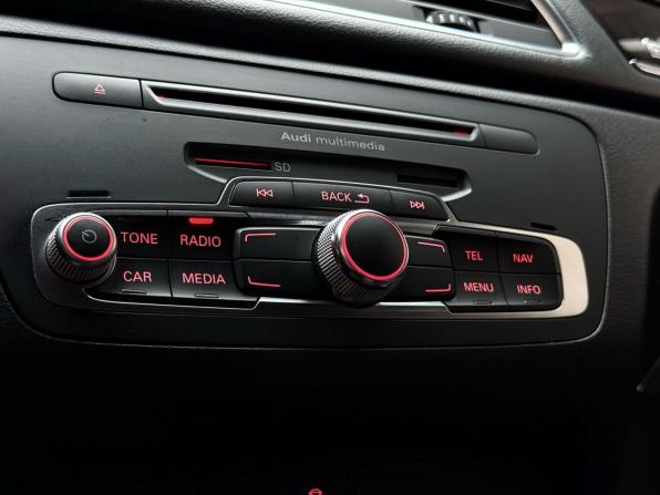 Audi Q3 I (8U) с пробегом 2012 года, цена 1 699 000 рублей, 141288 км, внедорожник, Автокод Объявления