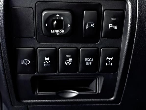 Toyota Land Cruiser 200 Series Рестайлинг 1 с пробегом 2013 года, цена 4 000 000 рублей, 239075 км, внедорожник, Автокод Объявления