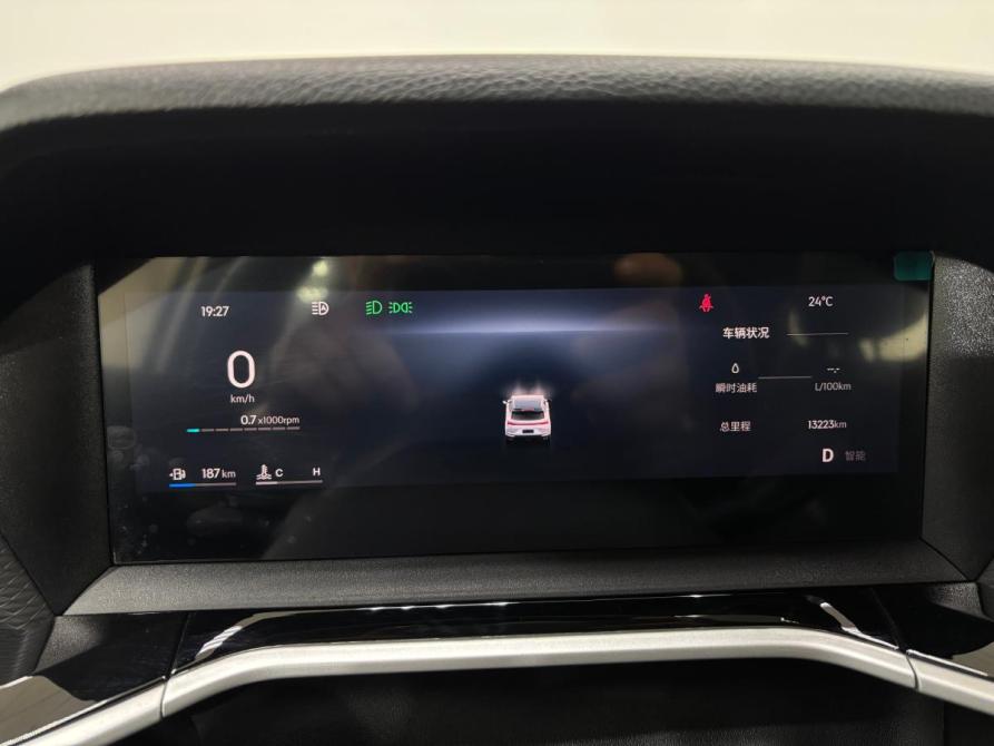 Geely Coolray I Рестайлинг Альметьевск  - изображение 20
