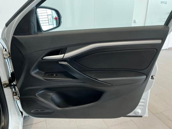 Lada (ВАЗ) Vesta I с пробегом 2018 года, цена 950 000 рублей, 72395 км, седан, Автокод Объявления