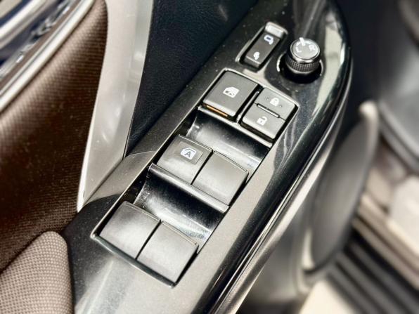 Toyota Fortuner II с пробегом 2018 года, цена 3 310 000 рублей, 204384 км, внедорожник, Автокод Объявления