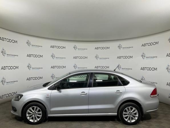 Volkswagen Polo V с пробегом 2013 года, цена 897 000 рублей, 136500 км, седан, Автокод Объявления
