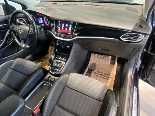 Opel Astra K с пробегом 2018 года, цена 1 175 000 рублей, 161500 км, универсал, Автокод Объявления