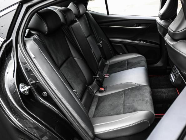 Toyota Camry IX (XV80) China Market с пробегом 2026 года, цена 4 374 000 рублей, 22 км, седан, Автокод Объявления
