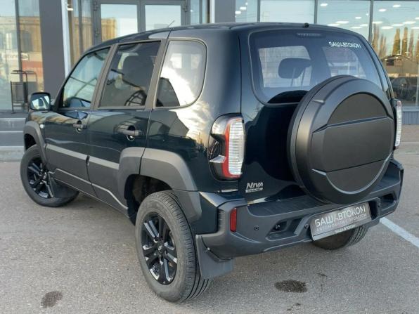 Lada (ВАЗ) Niva Travel I с пробегом 2024 года, цена 1 005 000 рублей, 17446 км, внедорожник, Автокод Объявления