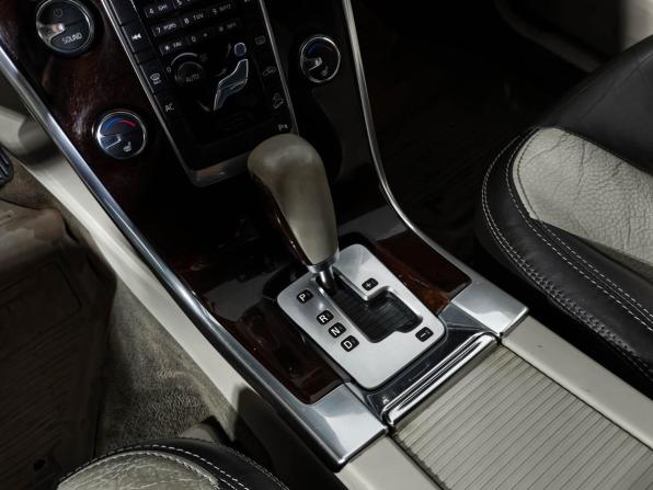 Volvo XC60 I с пробегом 2012 года, цена 990 000 рублей, 381000 км, внедорожник, Автокод Объявления