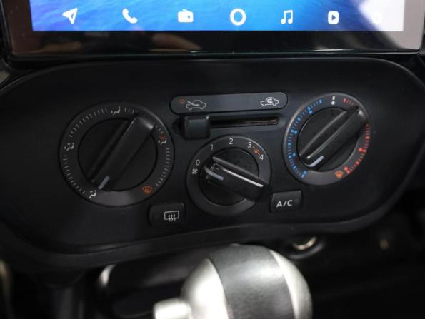 Nissan Juke I Рестайлинг с пробегом 2015 года, цена 1 249 000 рублей, 119814 км, внедорожник, Автокод Объявления