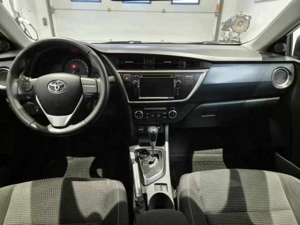 Toyota Auris II с пробегом 2014 года, цена 1 049 000 рублей, 222395 км, хэтчбек, Автокод Объявления