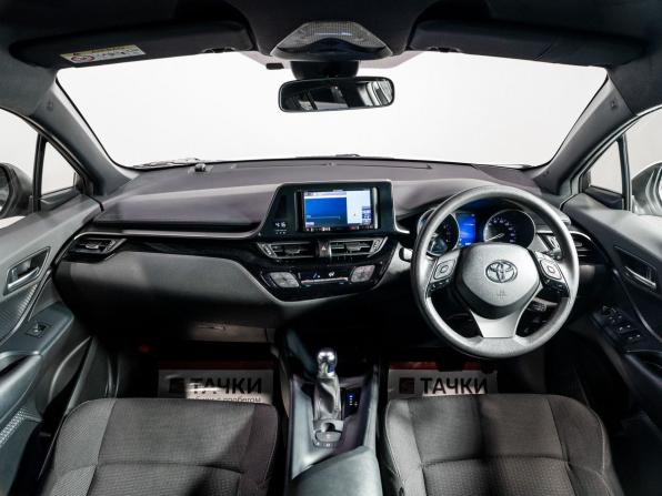 Toyota C-HR I с пробегом 2019 года, цена 1 900 000 рублей, 83000 км, внедорожник, Автокод Объявления