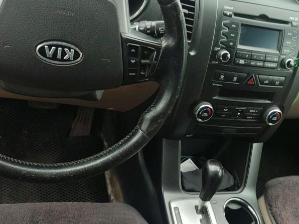 Kia Sorento II с пробегом 2011 года, цена 1 050 000 рублей, 315000 км, внедорожник, Автокод Объявления
