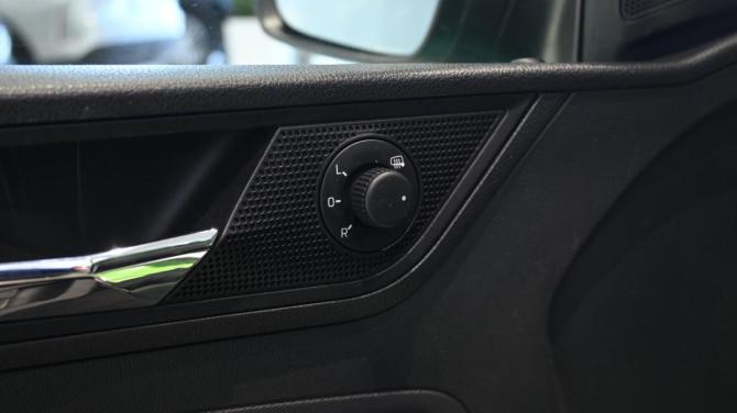 Skoda Rapid I Рестайлинг с пробегом 2018 года, цена 1 295 000 рублей, 144000 км, лифтбек, Автокод Объявления