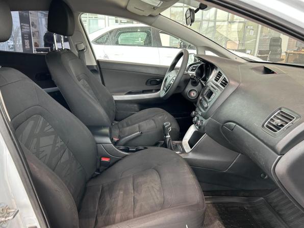 Kia Ceed II с пробегом 2012 года, цена 695 000 рублей, 193438 км, хэтчбек, Автокод Объявления