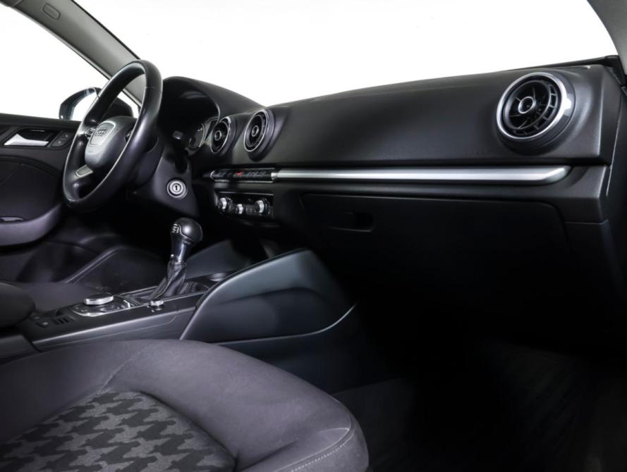 Audi A3 III (8V) Москва  - изображение 11