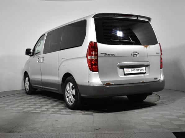 Hyundai Grand Starex I с пробегом 2010 года, цена 1 090 000 рублей, 218987 км, минивэн, Автокод Объявления