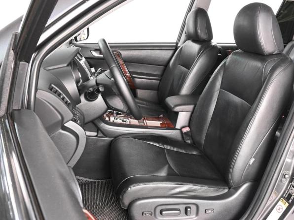 Toyota Highlander II (XU40) Рестайлинг с пробегом 2011 года, цена 1 780 000 рублей, 283366 км, внедорожник, Автокод Объявления