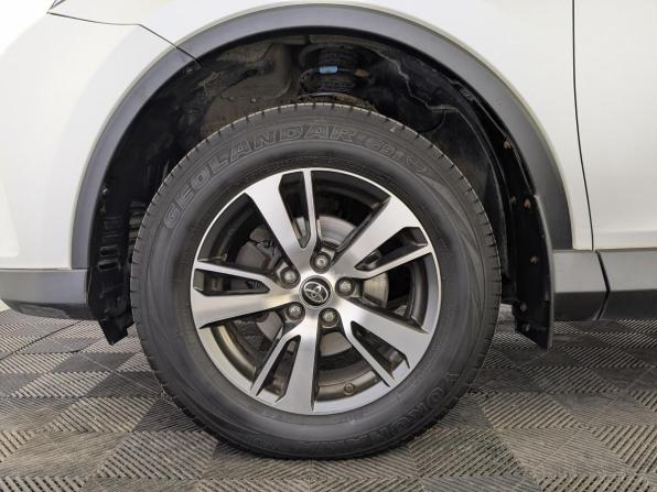 Toyota RAV4 IV (XA40) Рестайлинг с пробегом 2017 года, цена 2 550 000 рублей, 74828 км, внедорожник, Автокод Объявления