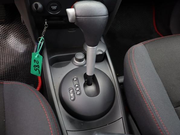 Renault Megane II Рестайлинг с пробегом 2007 года, цена 369 000 рублей, 160213 км, седан, Автокод Объявления