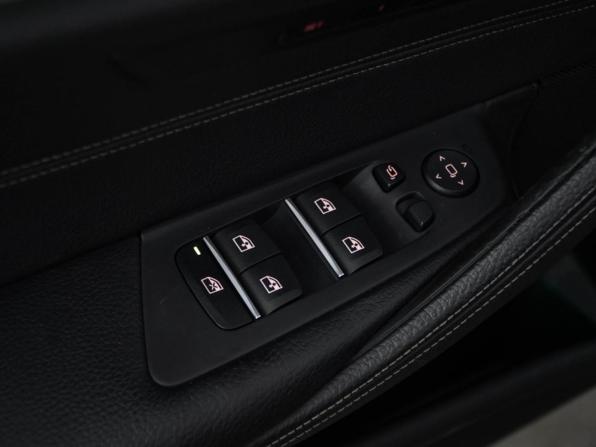 BMW 5 серии VII (G30/G31/G38) с пробегом 2017 года, цена 3 513 051 рубль, 123185 км, седан, Автокод Объявления