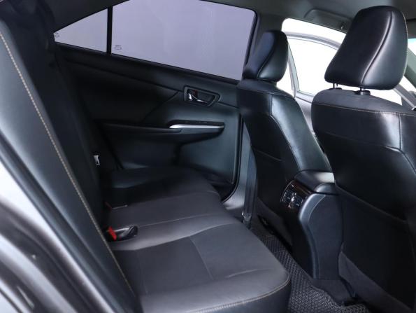 Toyota Camry VII (XV50) Рестайлинг с пробегом 2015 года, цена 1 890 000 рублей, 195630 км, седан, Автокод Объявления