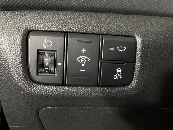 Hyundai Creta I с пробегом 2019 года, цена 2 018 000 рублей, 67175 км, внедорожник, Автокод Объявления