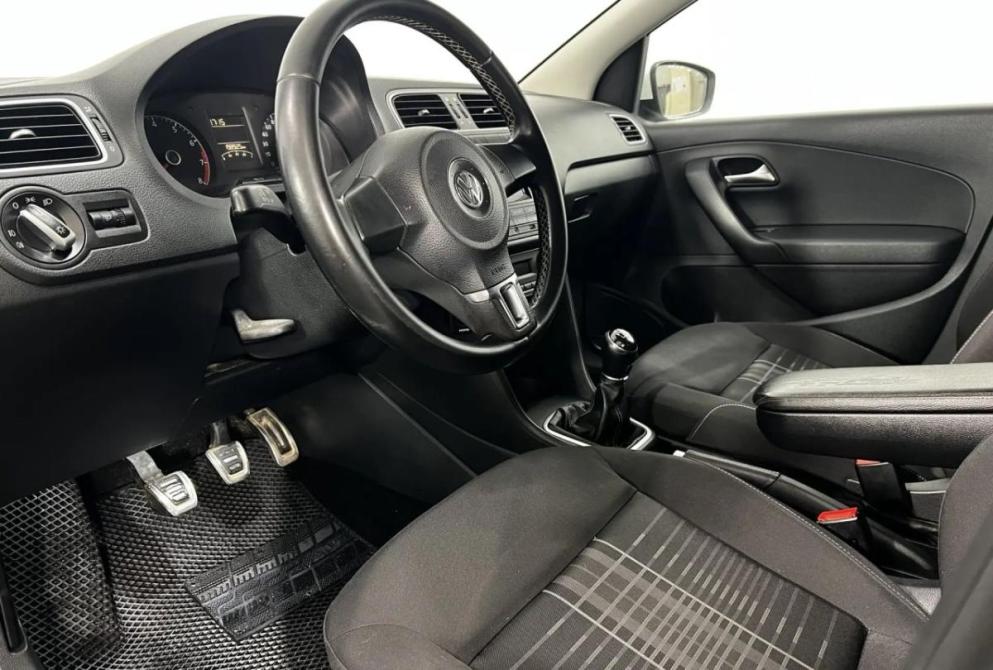Volkswagen Polo V Рестайлинг Нижний Новгород  - изображение 10