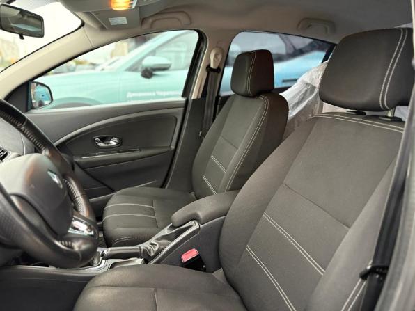 Renault Fluence I Рестайлинг с пробегом 2014 года, цена 877 000 рублей, 131286 км, седан, Автокод Объявления