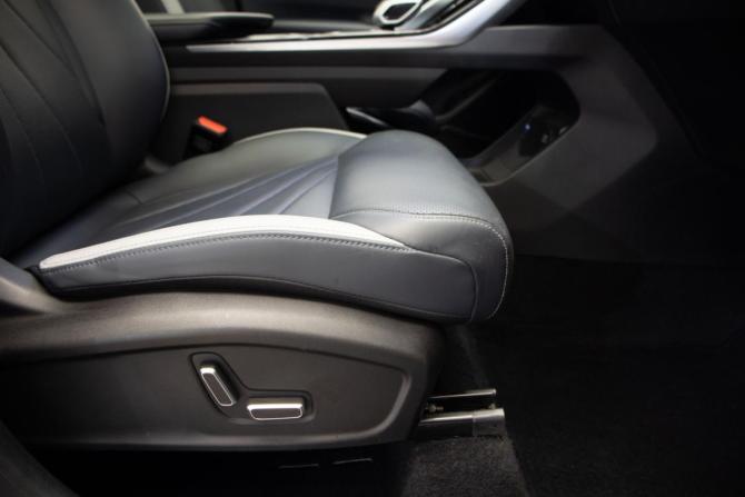 Geely Atlas II с пробегом 2024 года, цена 2 975 000 рублей, 33000 км, внедорожник, Автокод Объявления