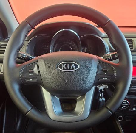 Kia Rio III с пробегом 2012 года, цена 849 000 рублей, 159698 км, седан, Автокод Объявления