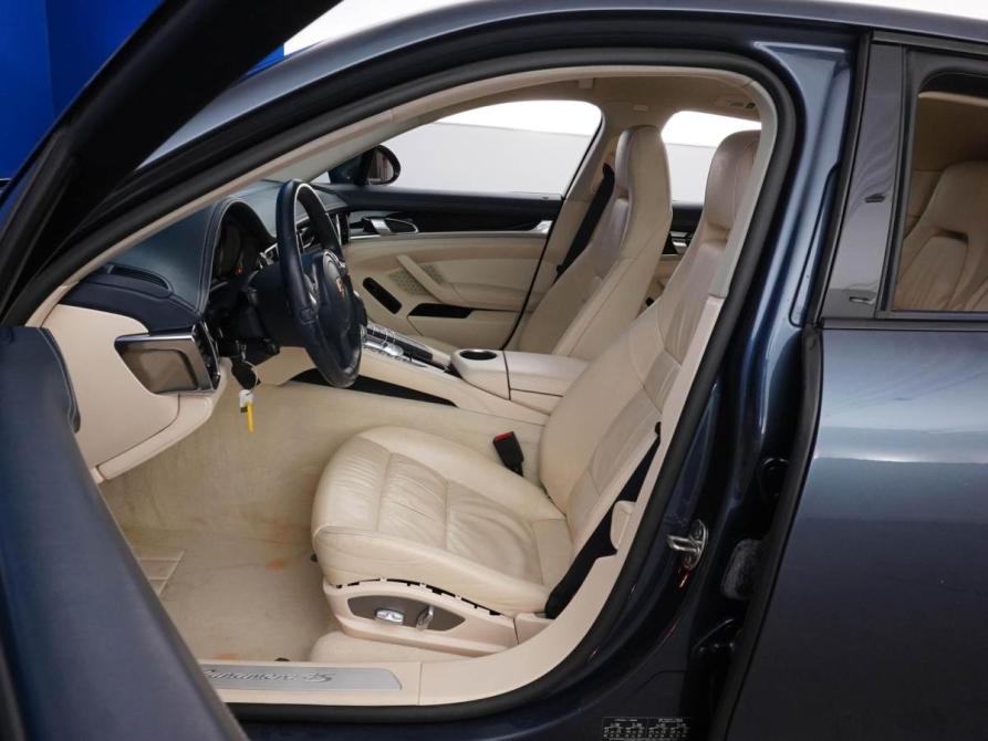Porsche Panamera I Москва  - изображение 10