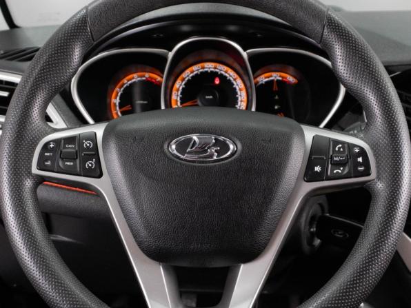 Lada (ВАЗ) Vesta I с пробегом 2019 года, цена 1 020 000 рублей, 122497 км, универсал, Автокод Объявления