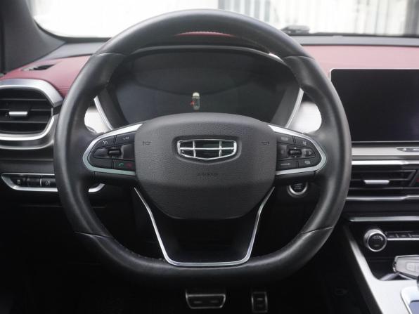 Geely Coolray I с пробегом 2023 года, цена 1 728 000 рублей, 66000 км, внедорожник, Автокод Объявления