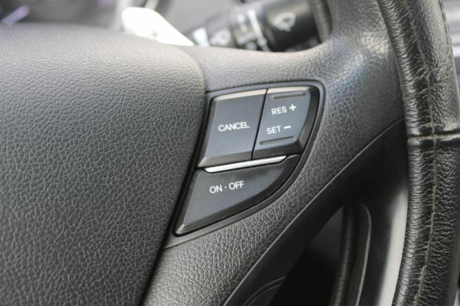 Hyundai Sonata VI (YF) с пробегом 2011 года, цена 1 050 000 рублей, 158000 км, седан, Автокод Объявления
